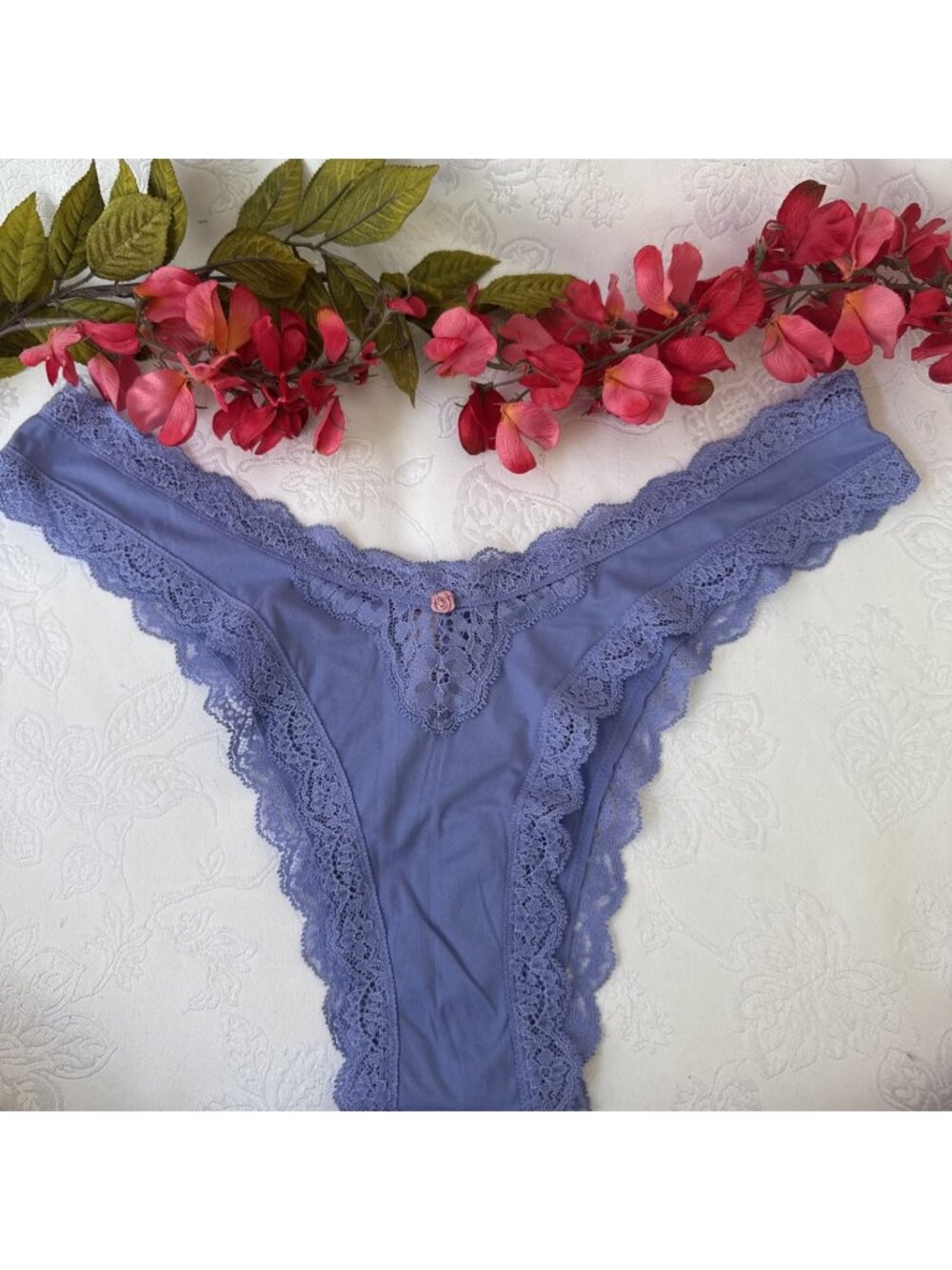 VICTORIA'S SECRET M PURPLE SILKY LACE HI LEG BRAZILIAN DREAM ANGELS PANTIES NWT